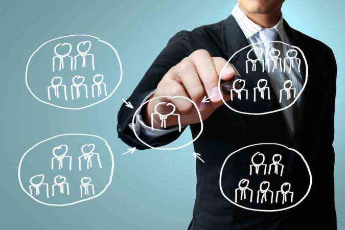 es posible buscar trabajo en redes sociales
